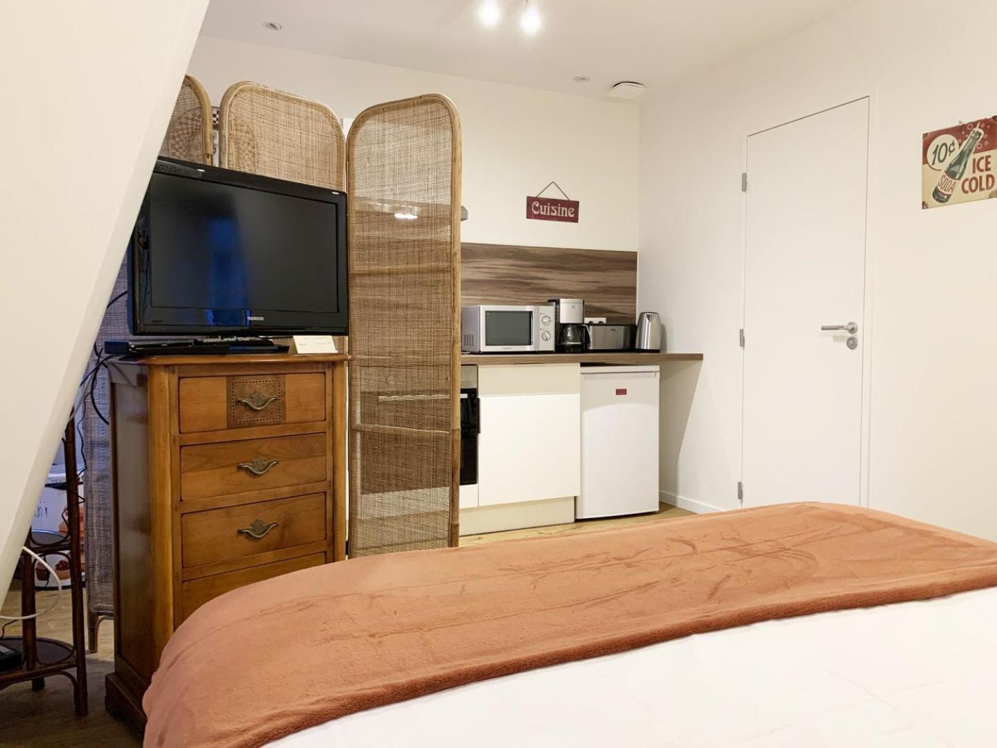 Monet - Appartement Pour 2 Personnes Chartres Bagian luar foto